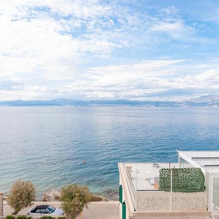Apartments Desiree Сутіван Екстер'єр фото